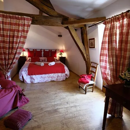Domaine Des Bigoussies & - 120 Hectares, 6 Etangs