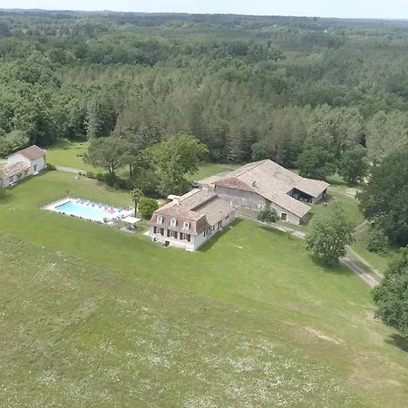 Domaine Des Bigoussies & - 120 Hectares, 6 Etangs
