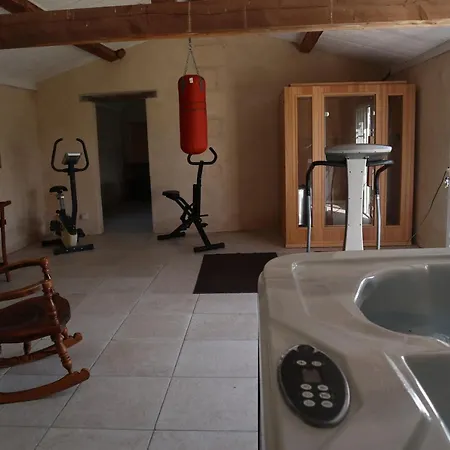 Hytte Domaine Des Bigoussies & - 120 Hectares, 6 Etangs *