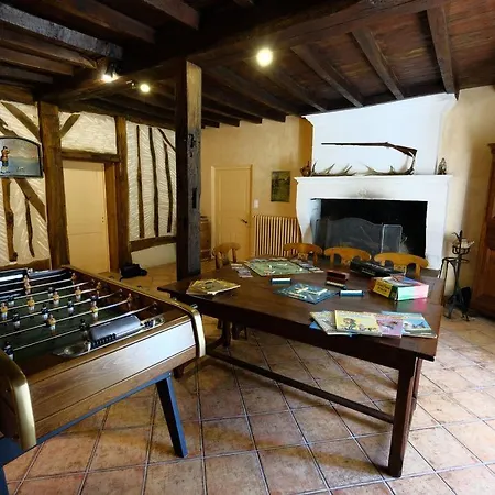 Domaine Des Bigoussies & - 120 Hectares, 6 Etangs Saint-Andre-de-Double